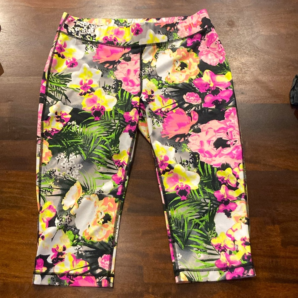 FILA Floral Capri Leggings - Size M